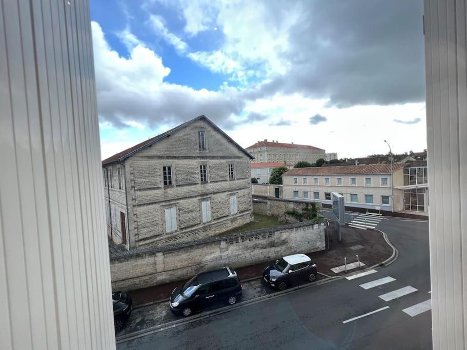 אנגולם Appartement Centre Ville * Terrasse * Clim * Wifi * Haut De Gamme * מראה חיצוני תמונה